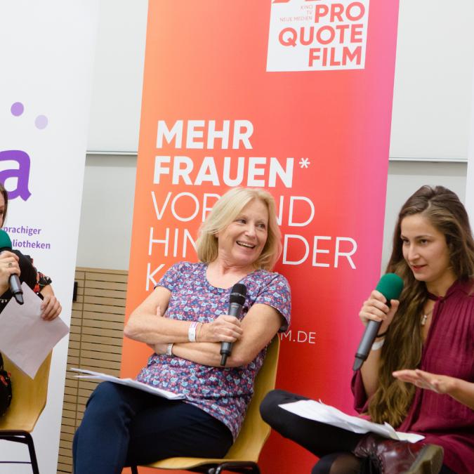 Nina Kronjäger, Maren Kroymann, Mateja Meded auf der Feministischen Sommeruni 2018.