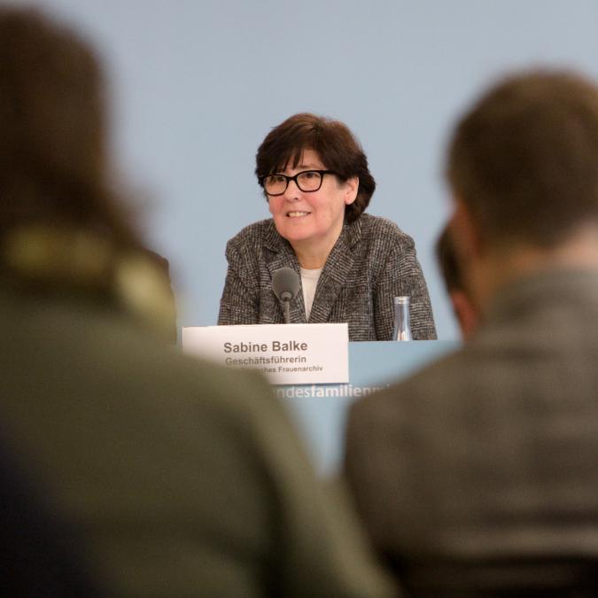 BMFSFJ-Pressekonferenz, 14.01.2020: Das DDF wird institutionalisiert. Auf dem Bild: Sabine Balke Estremadoyro