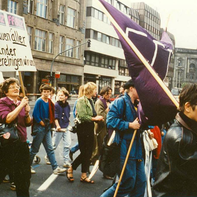 Ost-West-Frauendemonstration im Herbst 1990 in Berlin