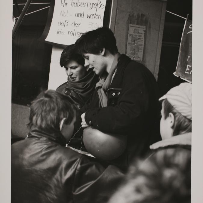 Meeting der Grün-Lila-Wahlkarawane des Unabhängigen Frauenverbandes in Magdeburg, 1990